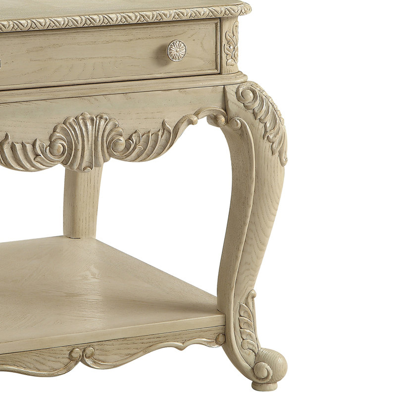 Table de bout avec tablette inférieure
