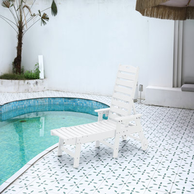 Lounge Chair Outdoor With Wood Texture, Oversized Chaise Lounge Chair With 5 Positions, HDPE, Patio Lounge Chair With Wheels & Cup Holder For Pool, Deck, Poolside, White
