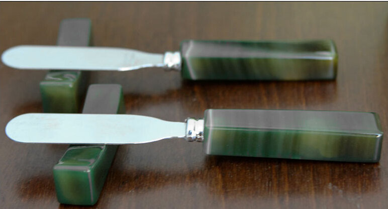 Berns Stainless Steel Spreader