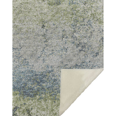 Couverture Sherpa verte One Pixie Street 50 po x 70 po