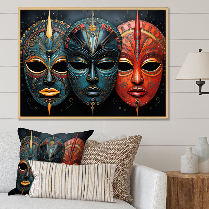 Red African Masks III - Masque africain, art mural, H 12 po x l 20 po, Érable, Reproduction avec cadre flottant