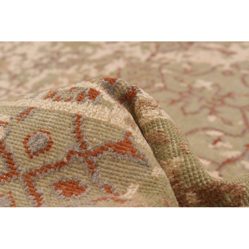Tapis brun clair Heritage 7 pi 9 po x 10 pi 0 po