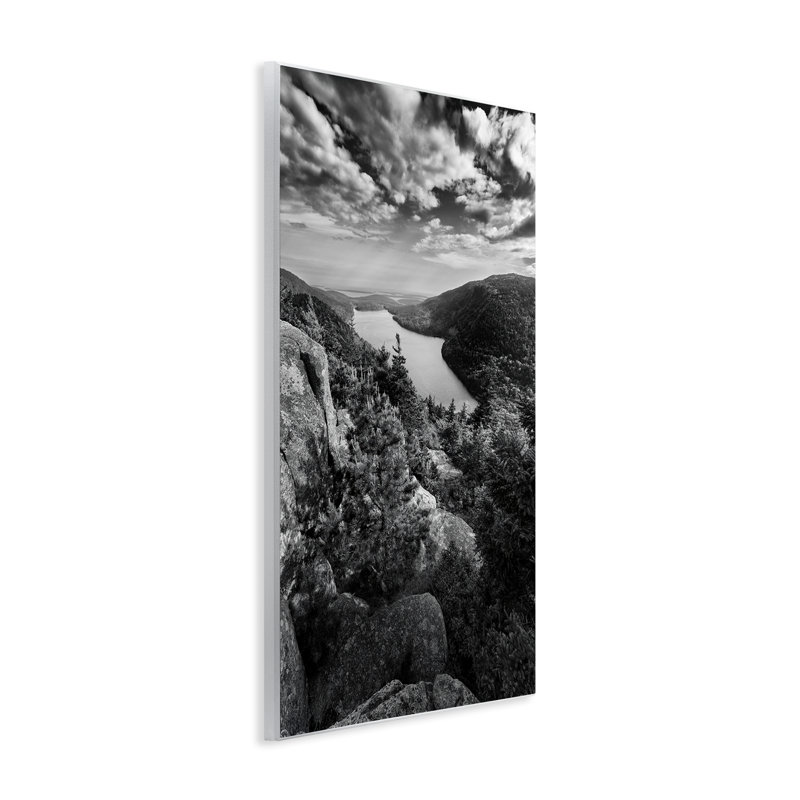 «Look Over Cliff Landscape» par Rick Berk, H 15 po x l 10 po