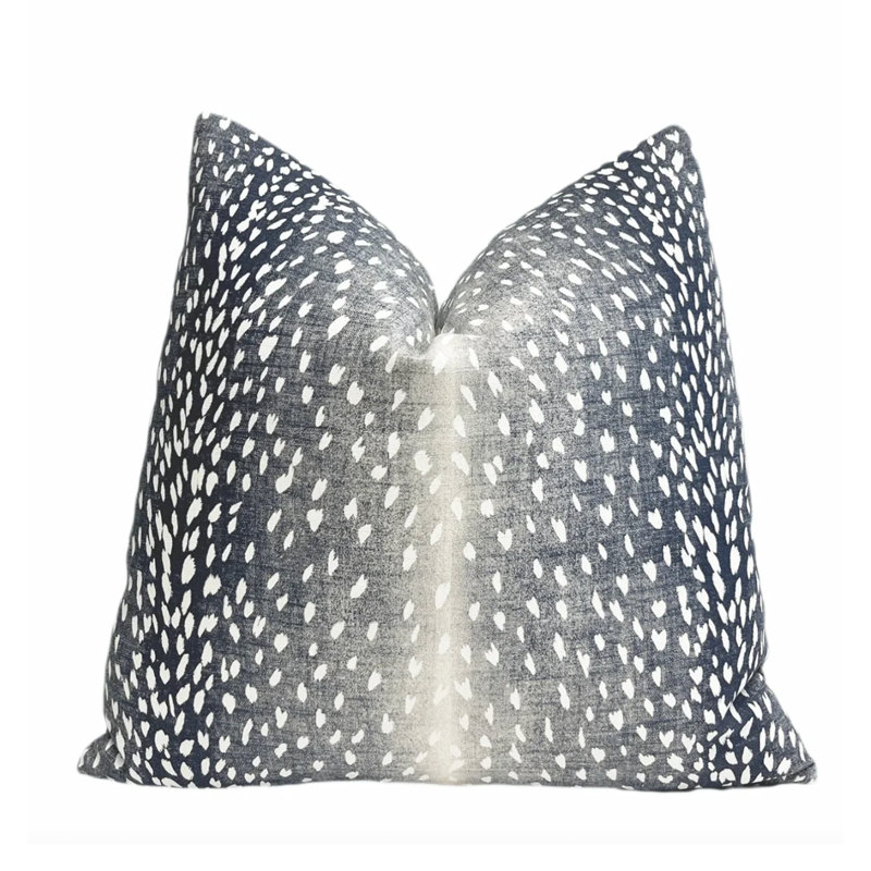 Housse de coussin en lin antilope, H 22 po x l 22 po, Imprimé animal bleu marine