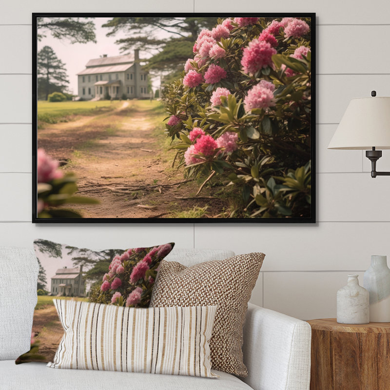 Rhododendron en fleurs à la ferme II, H 34 po x l 44 po x P 1,5 po, Cadre flottant noir