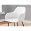 Chaises de salle à manger modernes à accoudoirs compacts, similicuir blanc classique avec pieds en métal chromé, ensemble de 2 pour la cuisine et la salle à manger