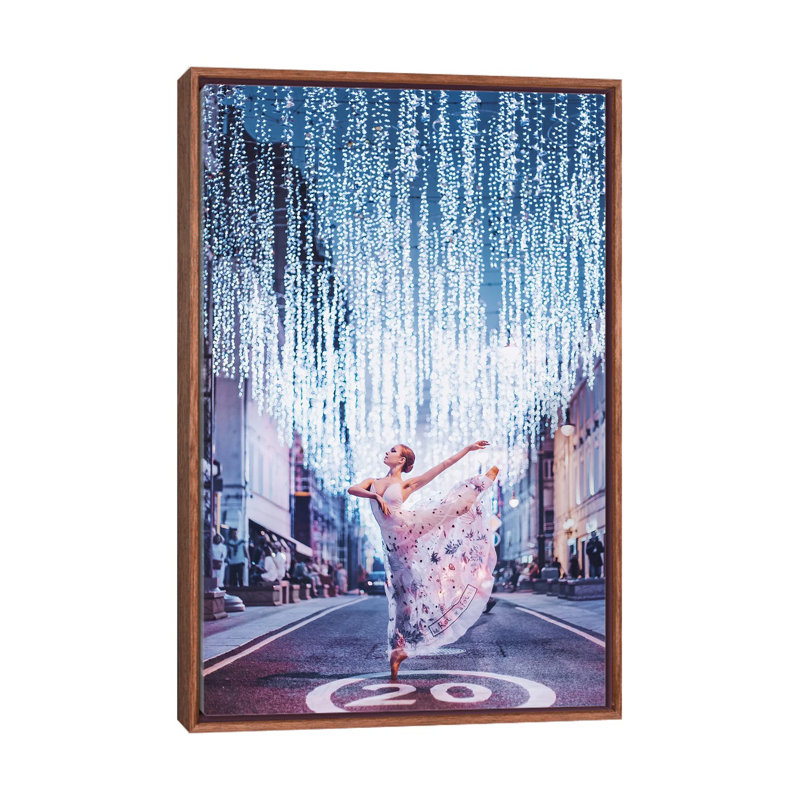 Forevers Twenty in Moscow par Hobopeeba - reproduction de photo, Pas de tapis, H 26 po x l 18 po x 1,5 po