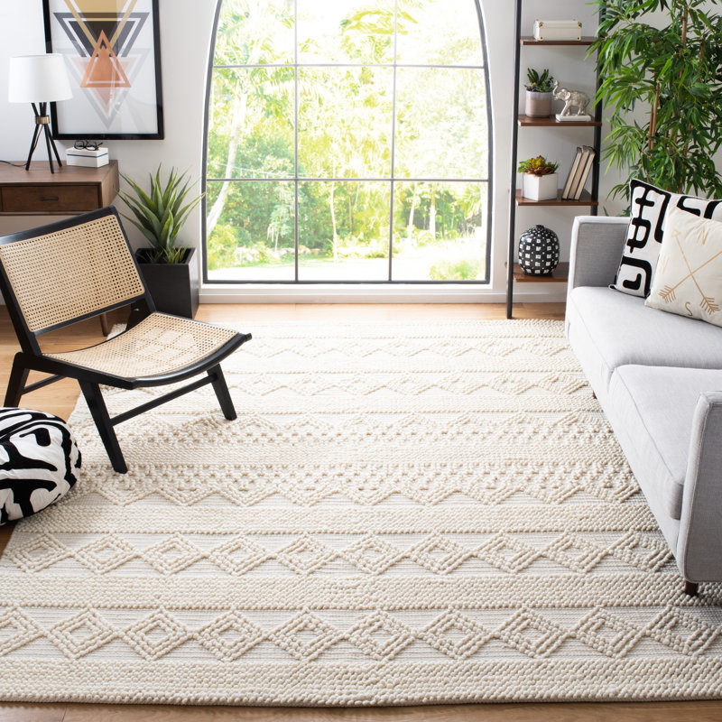 Natura Handwoven Wool/Cotton Beige Area Rug, Rectangle 3' x 5'