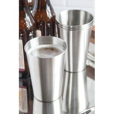 Kegco 32-oz. Stainless Steel Beer Growler with 2 16-oz. Stainless Steel Pint Glasses
