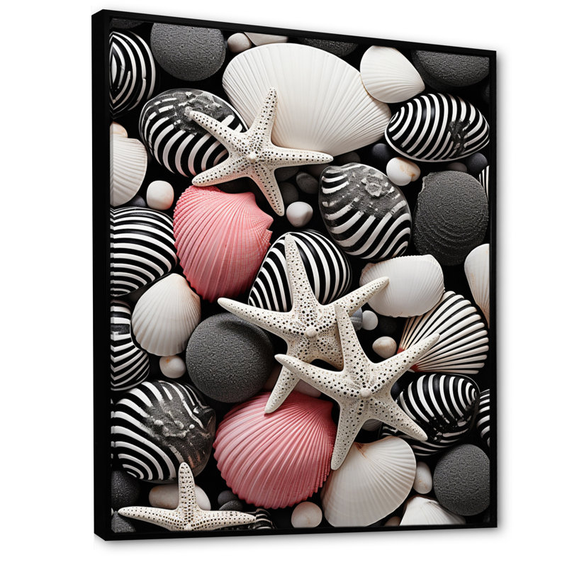Coquillage gris et rose sur la plage - imprimé, H 32 po x l 16 po x P 1 po, Cadre flottant noir