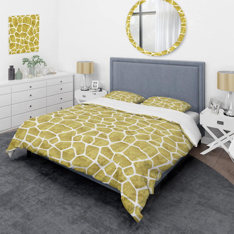 Gold Giraffe Pattern Polyester Animal Print Duvet Cover