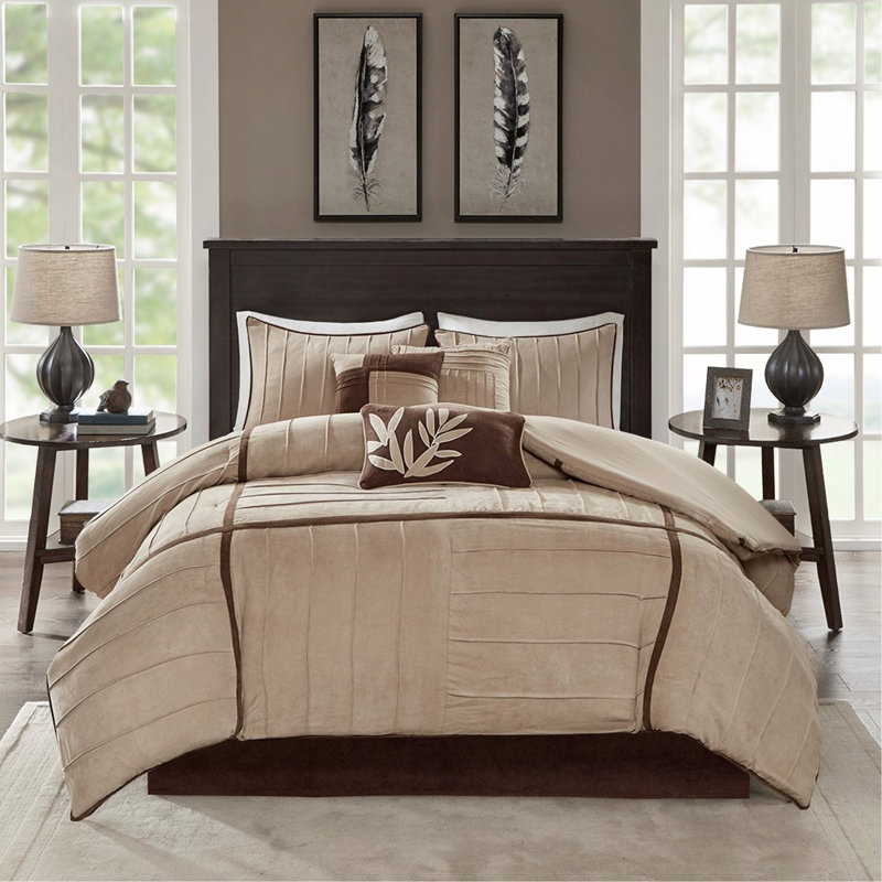 Ensemble d'édredon luxueux en faux suède 7 pièces, très grand californien, doux et élégant pour les chambres à coucher modernes