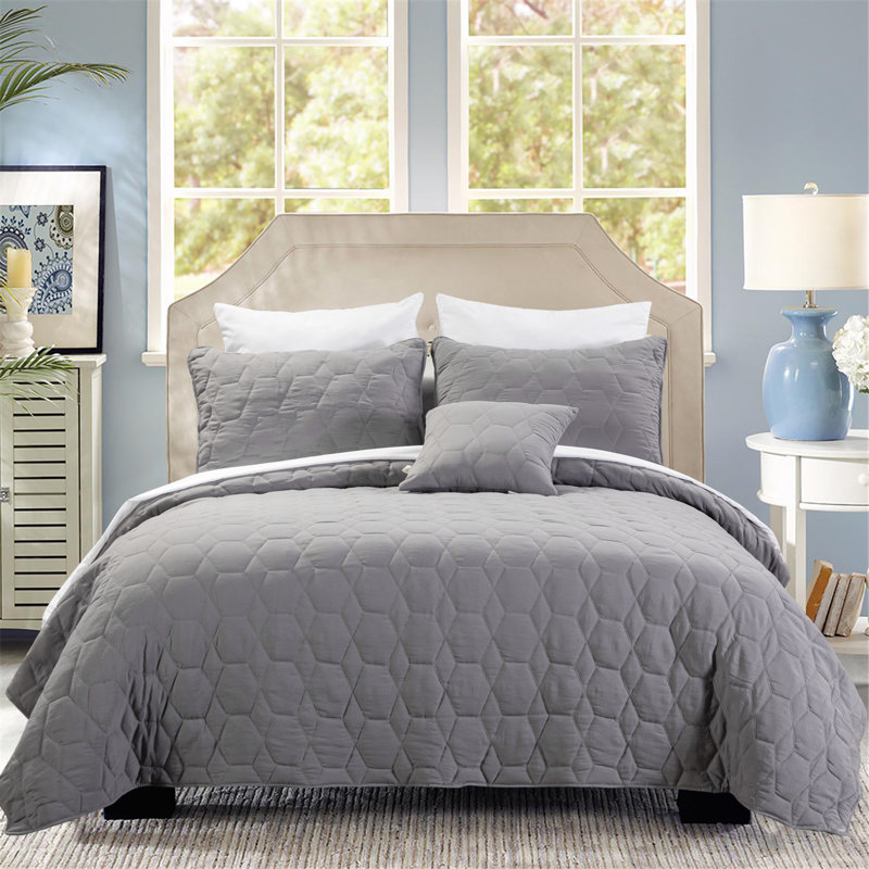 Ensemble de courtepointe en microfibre 4 pièces Jeanne, gris, Courtepointe double / grand et 2 taies décorative
