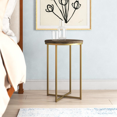 Table de bout avec pieds croisés Wasser
