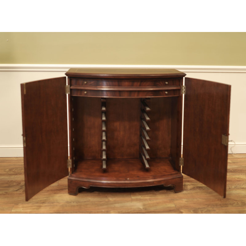 Round Mahogany Wood Dining Table