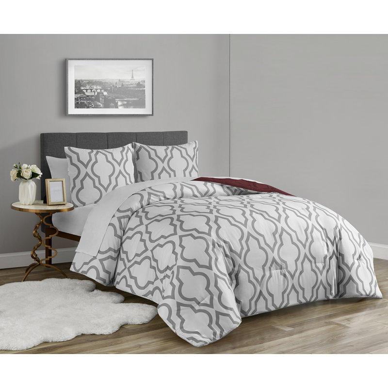 Polyester Percale Geometric Shapes Comforter, Full/Double Comforter + 2 Standard Shams, Burgundy