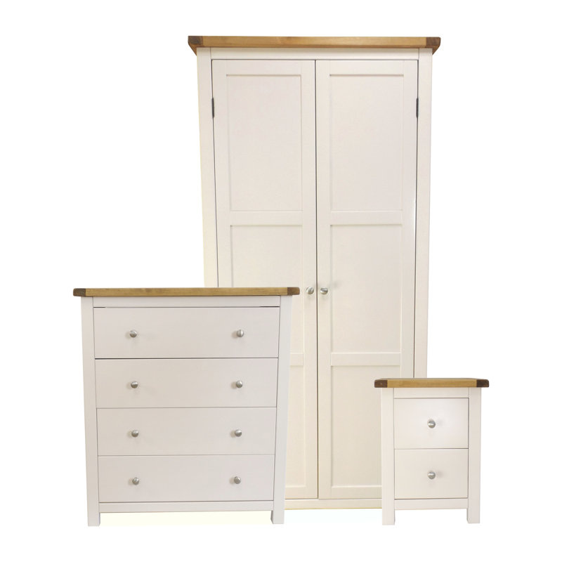 Hinckley Bedroom Set, 3 Pcs: Nightstand, 2 Dressers