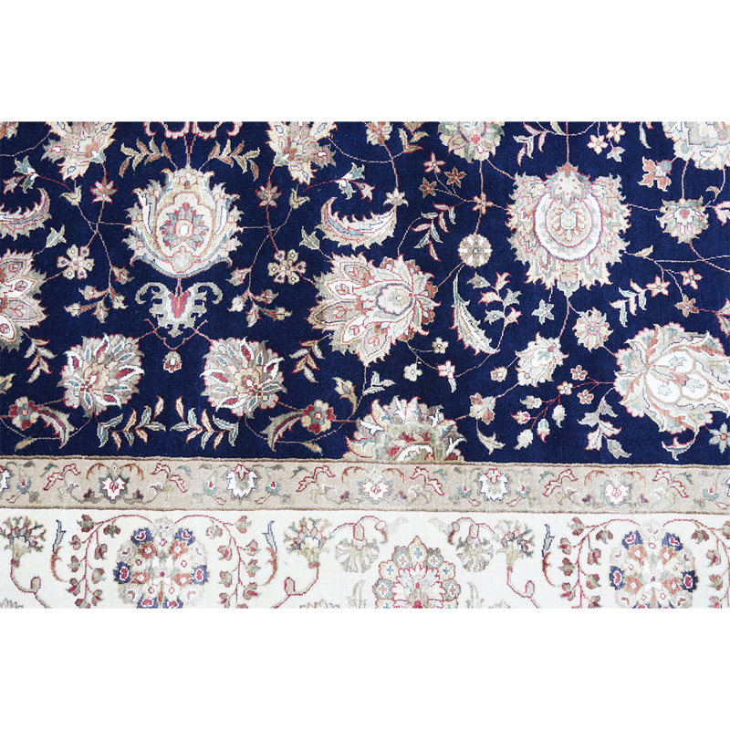 Area Rug, Rectangle 9'11" x 14'2" Incorrect