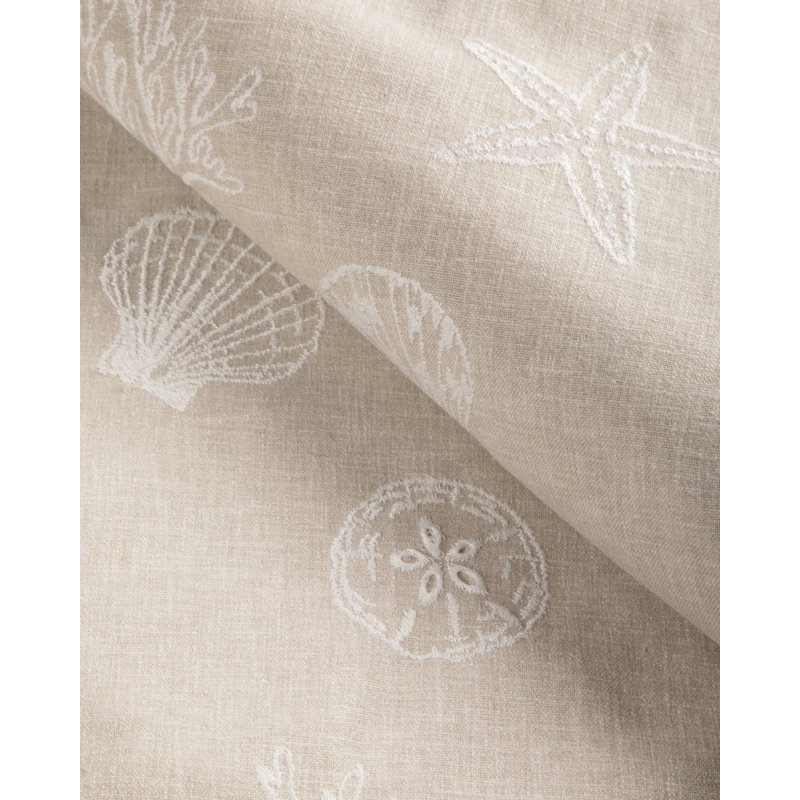 Shell Isle, Linen