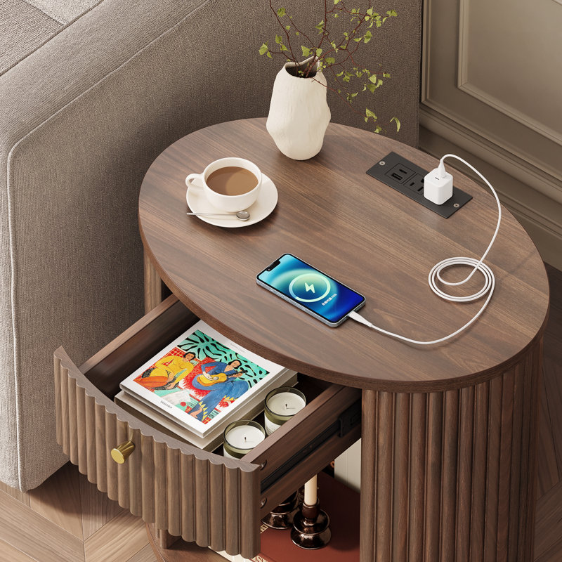 Table d'appoint ronde de 55 cm de hauteur avec tiroir et station de recharge, table de chevet avec rangement ouvert pour petits espaces, salon, chambre