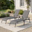 Ensemble de 2 chaises longues d'extérieur en tissu respirant toutes saisons, fonction inclinable réglable et accoudoirs rembourrés confortables, structure en métal antirouille avec patins anti-rayures-2102817497-2102817498