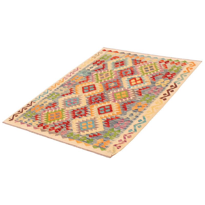 Tapis crème unique de 4 pi 10 po x 6 pi 7 po