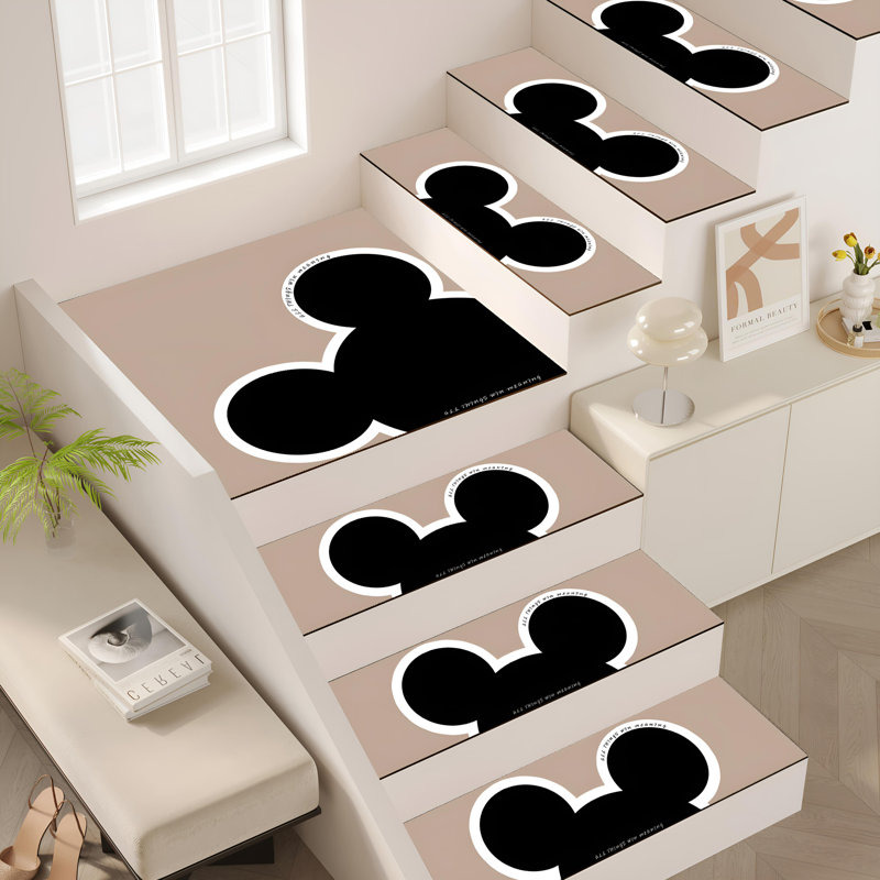 Tapis d'escalier auto-adhésif antidérapant pour usage intérieur