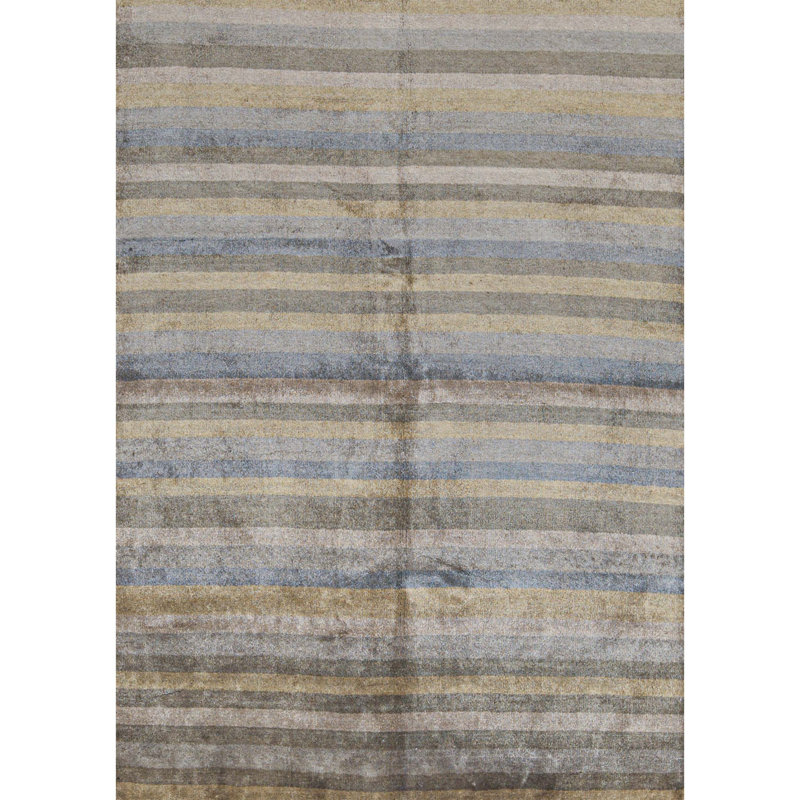 Hand-Knotted High-Quality Gold Area Rug
