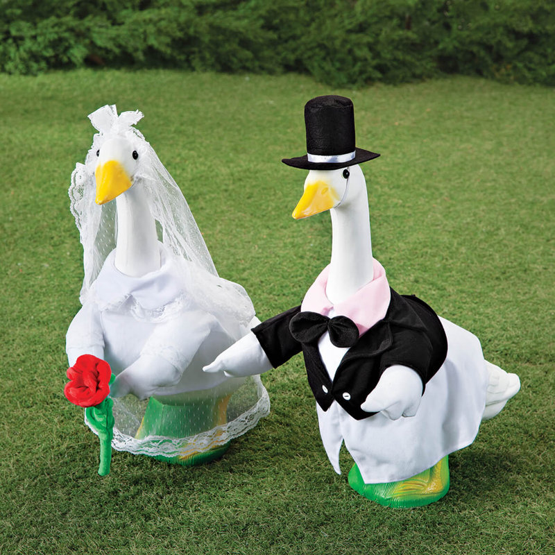 Wedding Couple Large Goose Outfits
