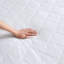 Protège-matelas matelassé en coton percale-778814050