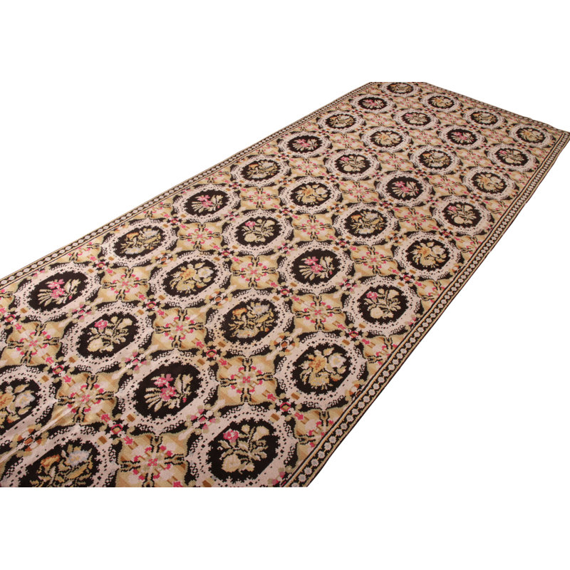 Wilton One-of-a-Kind 7’8” x 27’4” Hand Knotted Area Rug