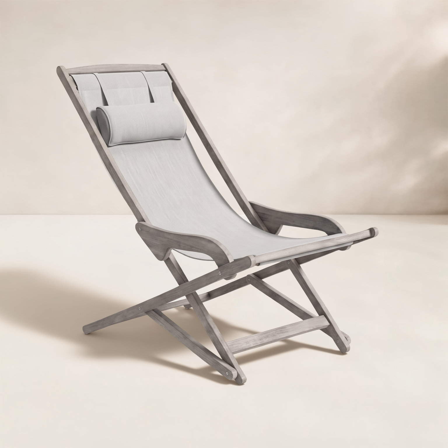 Fitzhugh Folding Beach Chair with Cushion, Gray