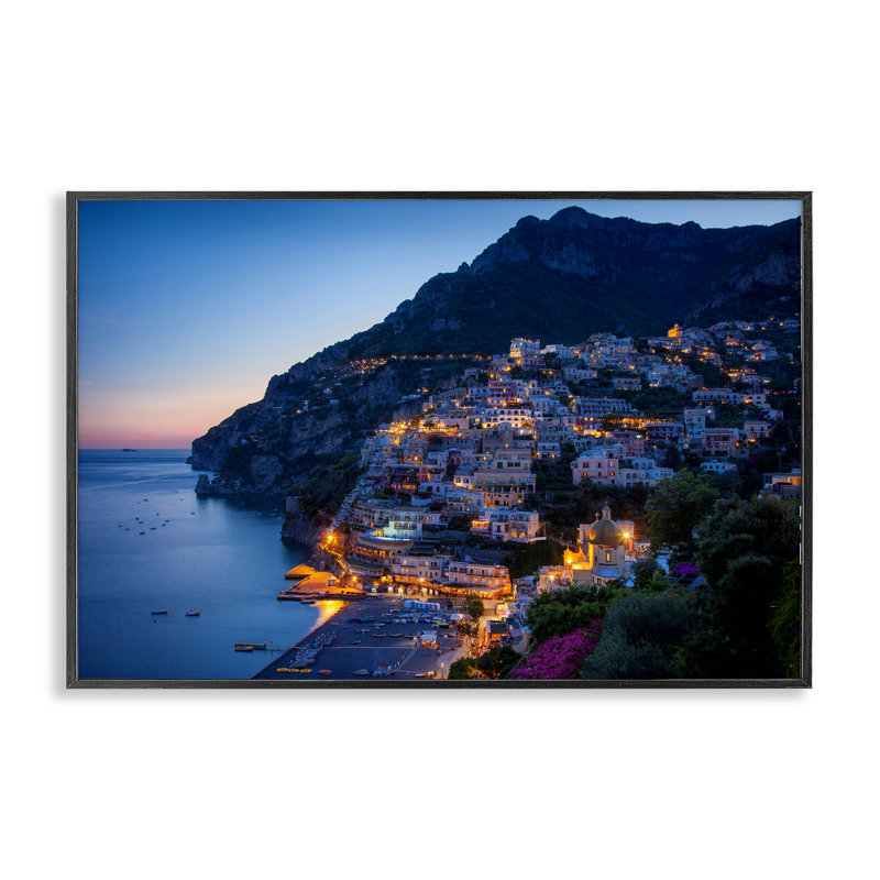  «Vivid Coastal City», estampe numérique par Danita Delimont, H 16 po x l 24 po, Giclée encadrée noir minuit