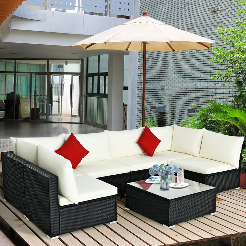 Ensemble de conversation modulaire en rotin 7 pièces avec coussins Finnbar, Blanc cassé