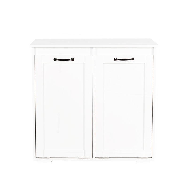 Armoire de buanderie avec sections et poignées divisées pour faciliter le tri et le rangement