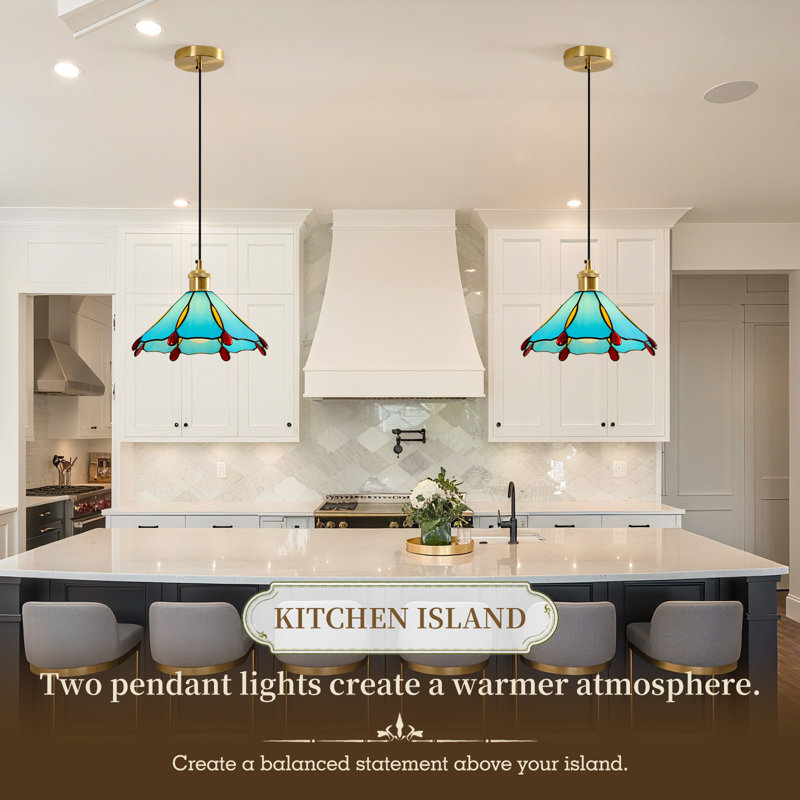 Suspension Tiffany en vitrail, mini-lampe suspendue vintage, câble noir et douille en laiton, culot E26, abat-jour bleu ciel, idéal pour îlot de cuisine ou salle à manger. Ampoule non incluse.