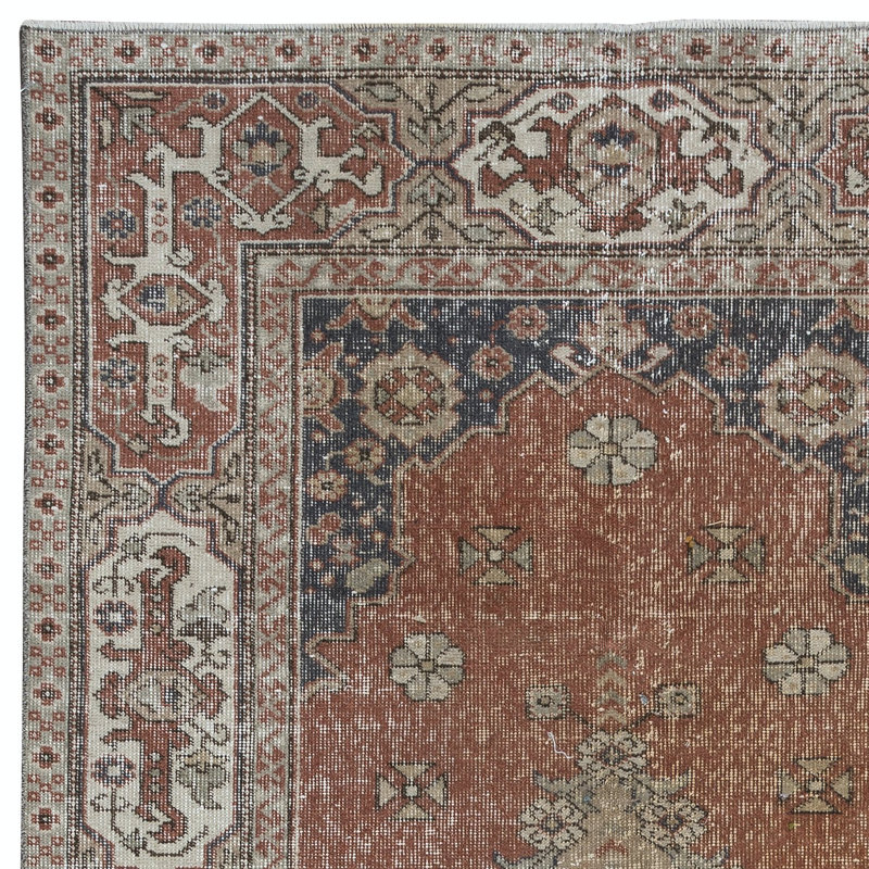 Tapis de village traditionnel Mid-Century fabriqué à la main avec médaillon