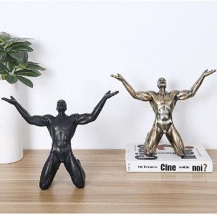 People Figurines & Sculptures