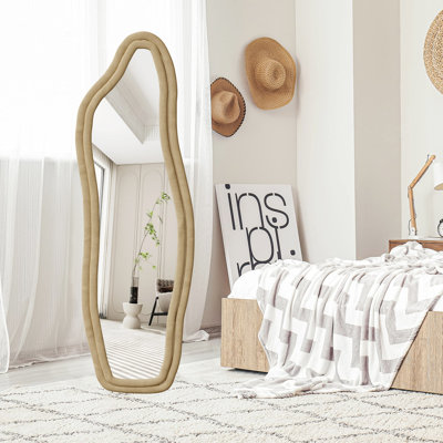 Metal Wavy Mirror