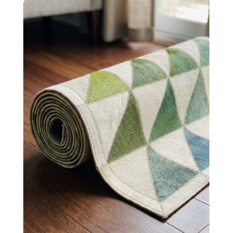 Tapis Abani Rugs Hide HID330A Vert Bleu Ivoire Demi-carré Triangle Patchwork Cuir de vache, 6 pi x 9 pi