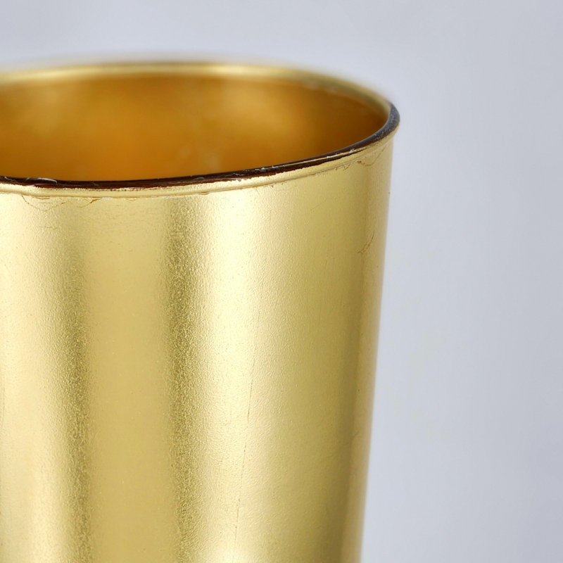 Vase conique en verre doré IRIS, Doré, Hauteur totale - 15,75 po