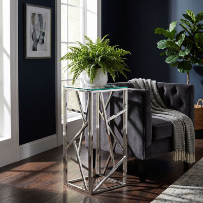 Table de bout sur pied plante
