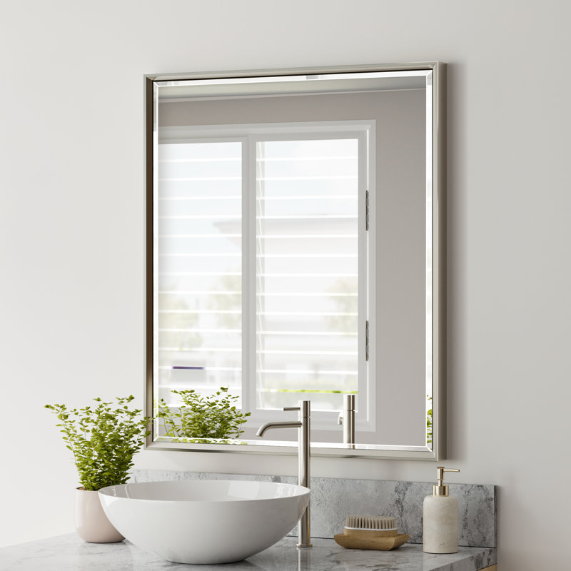 Miroir de salle de bain mural Lohoski, 36 po x 30 po, Nickel brossé