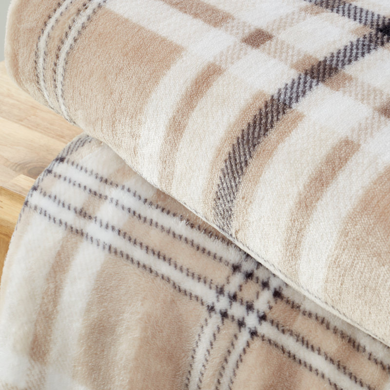 Cosy Kelso Check Blanket Throw, Natural