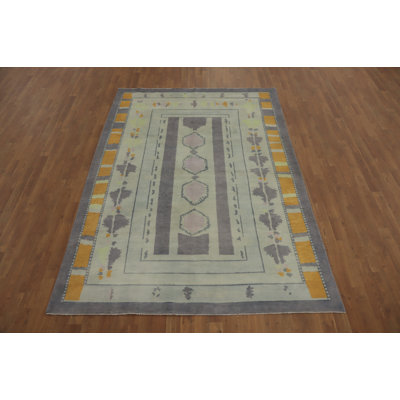 Tapis à motif géométrique de teinture végétale 6 x 8