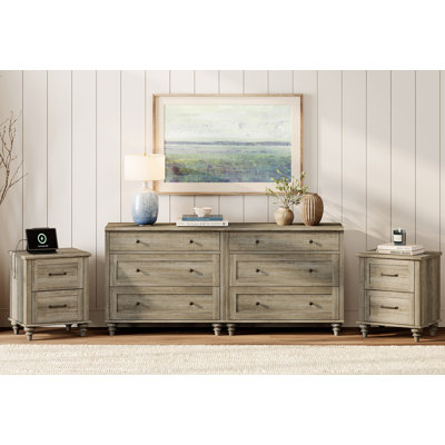 Gray Scarlett 4-Piece Bedroom Set with Charging Station