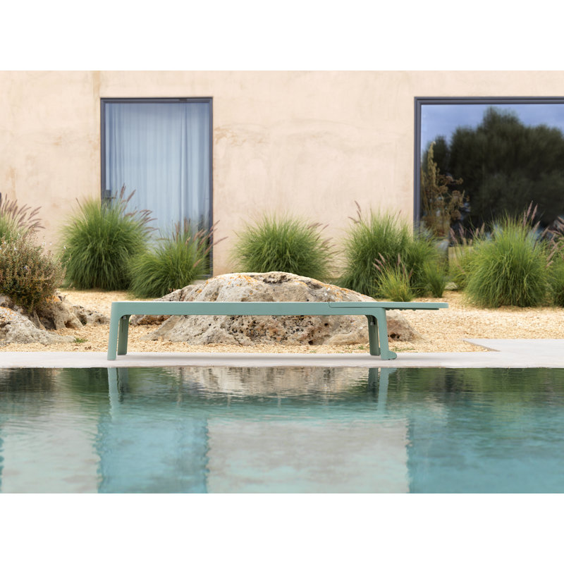 Plano Chaise Lounge , Green