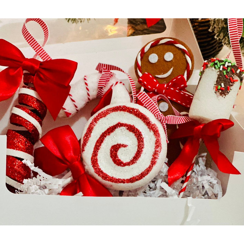 Kid's Build a Tree Kit DIY: Gingerbread Set (Christmas Tree)