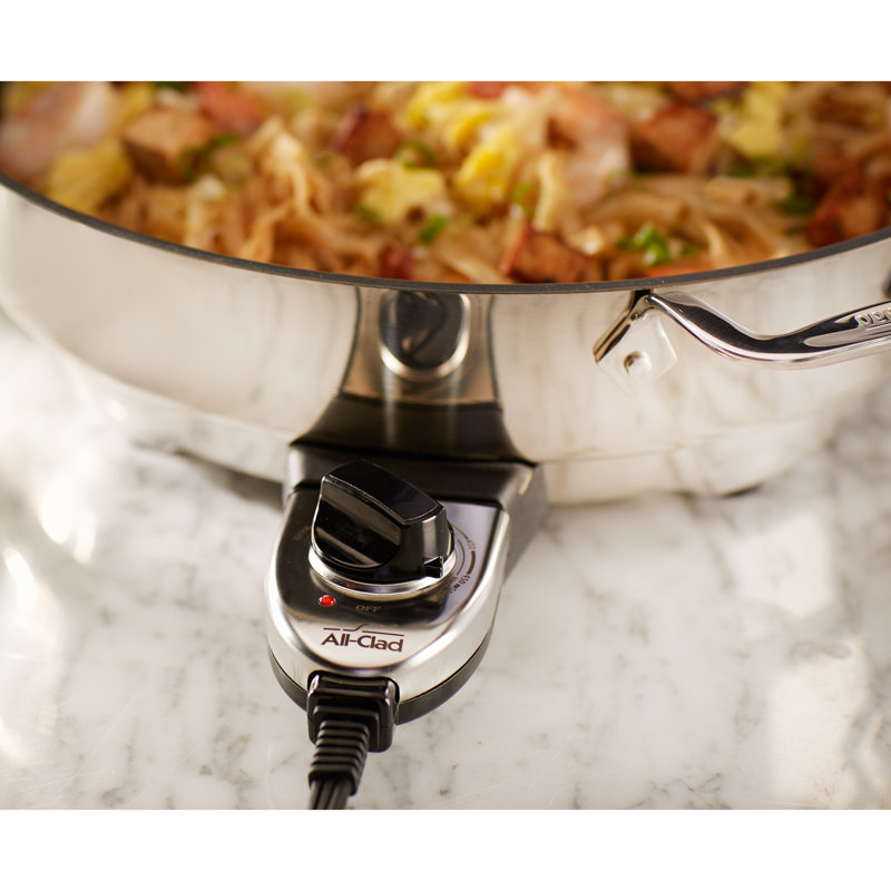 All-Clad Electrics 14" Non-Stick Skillet with Lid