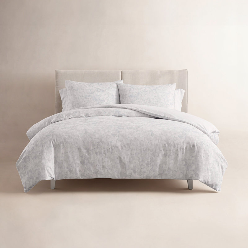Vera Wang Nebulous Flower Cotton Reversible Grey Comforter Set, King Comforter + 2 King Shams